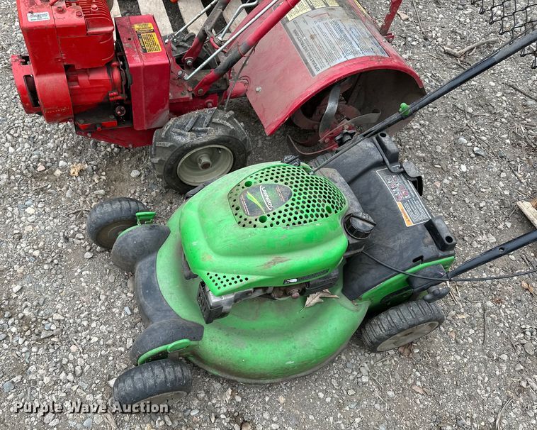 image for item LO9518 Lawn equipment