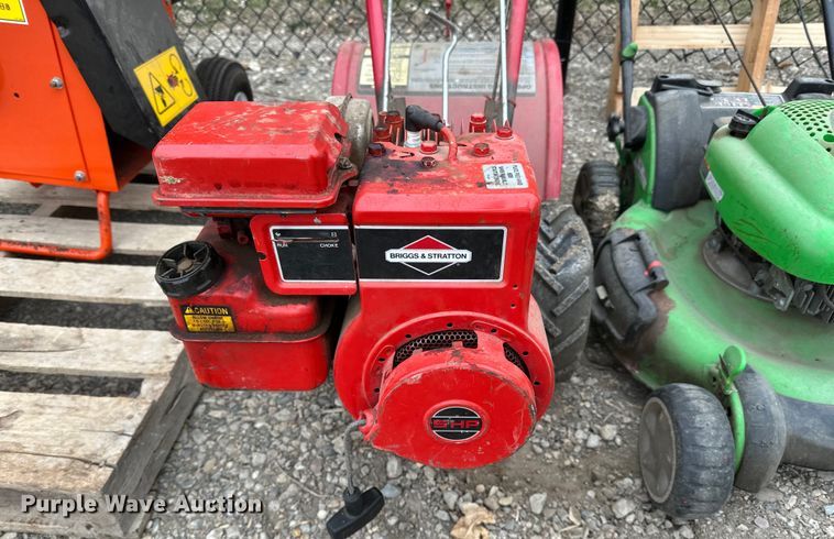 image for item LO9518 Lawn equipment