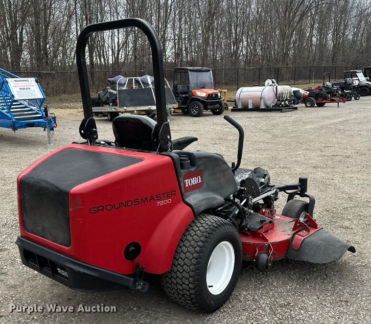 image for item LO9519 Toro  Groundsmaster 7200 ZTR lawn mower