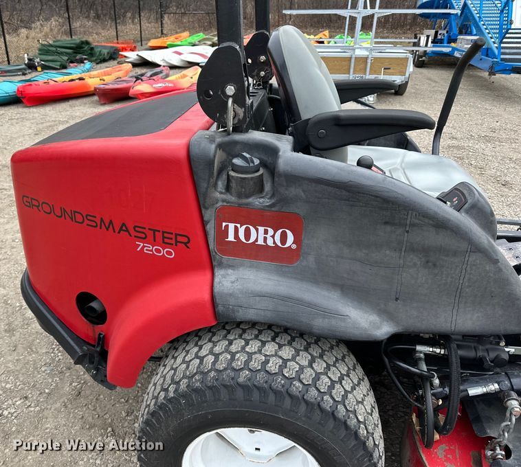 image for item LO9519 Toro  Groundsmaster 7200 ZTR lawn mower