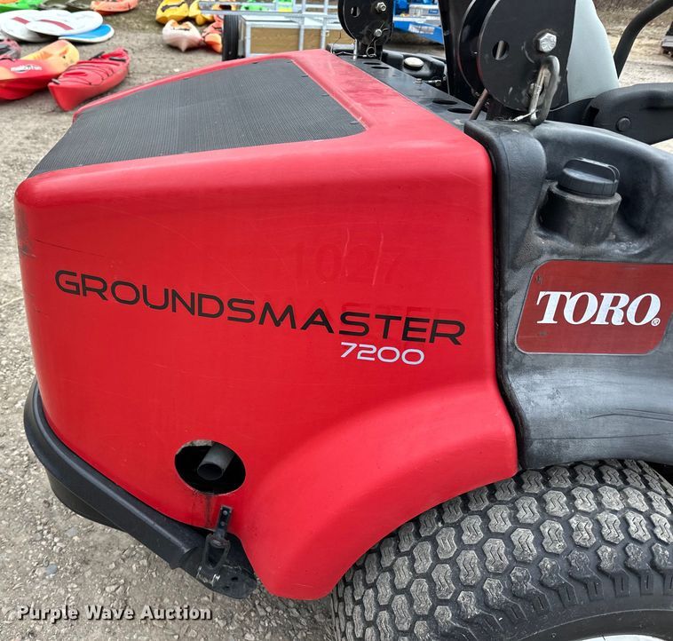 image for item LO9519 Toro  Groundsmaster 7200 ZTR lawn mower