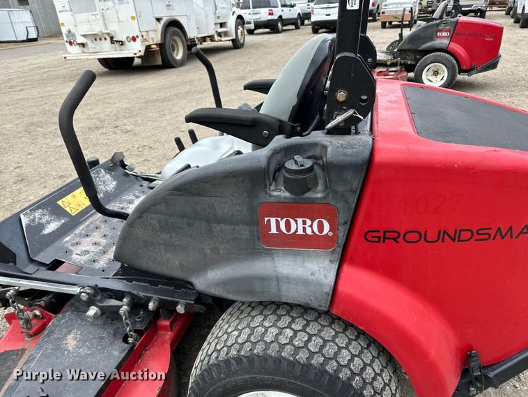 image for item LO9519 Toro  Groundsmaster 7200 ZTR lawn mower