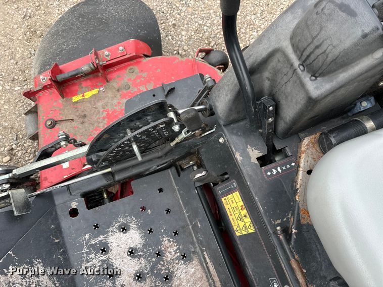 image for item LO9519 Toro  Groundsmaster 7200 ZTR lawn mower