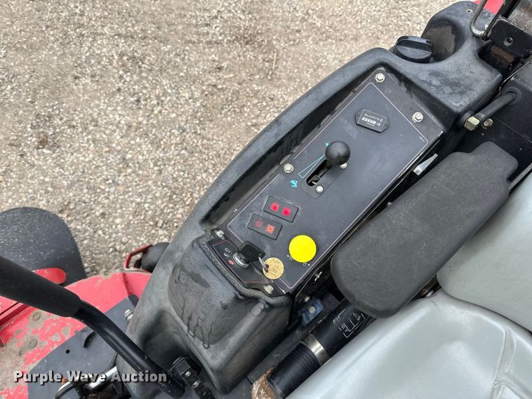 image for item LO9519 Toro  Groundsmaster 7200 ZTR lawn mower