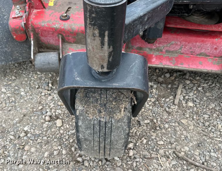 image for item LO9519 Toro  Groundsmaster 7200 ZTR lawn mower