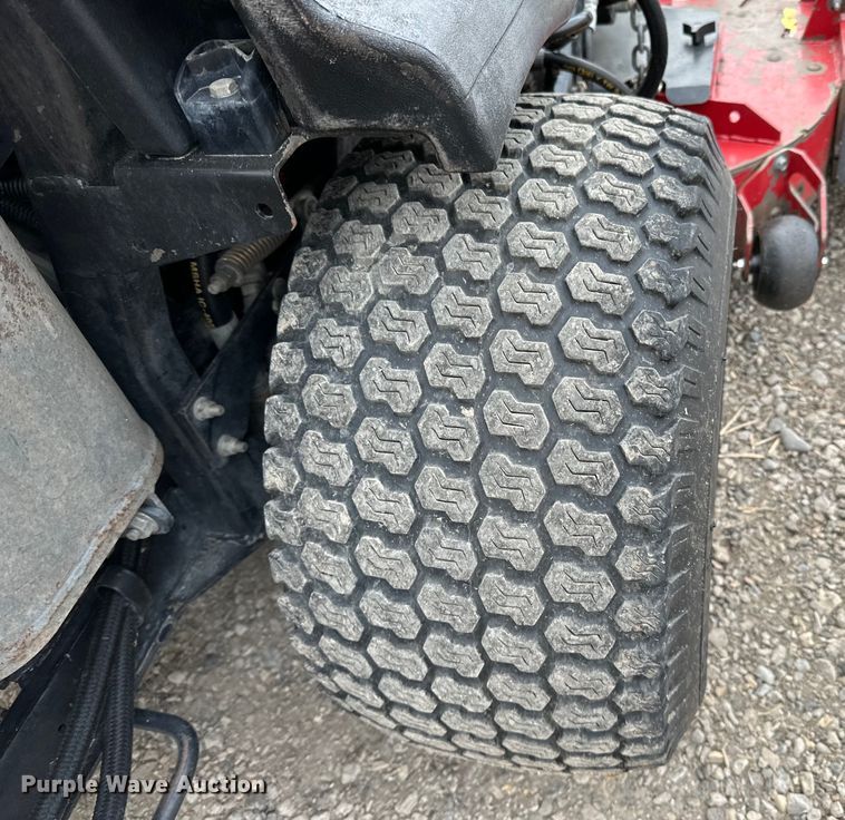 image for item LO9519 Toro  Groundsmaster 7200 ZTR lawn mower