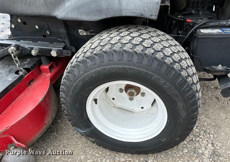 image for item LO9519 Toro  Groundsmaster 7200 ZTR lawn mower