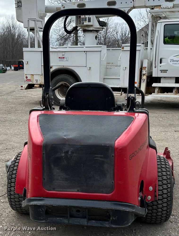 image for item LO9520 Toro  Groundsmaster 7200 ZTR lawn mower