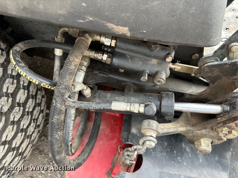 image for item LO9520 Toro  Groundsmaster 7200 ZTR lawn mower