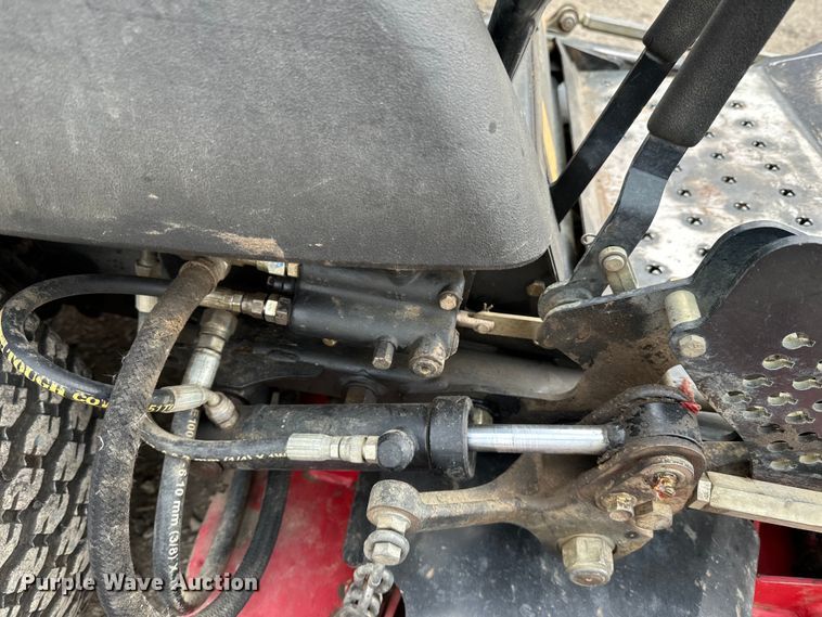 image for item LO9520 Toro  Groundsmaster 7200 ZTR lawn mower