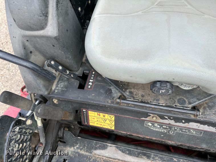 image for item LO9520 Toro  Groundsmaster 7200 ZTR lawn mower