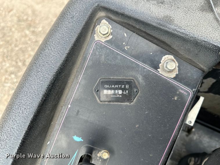 image for item LO9520 Toro  Groundsmaster 7200 ZTR lawn mower