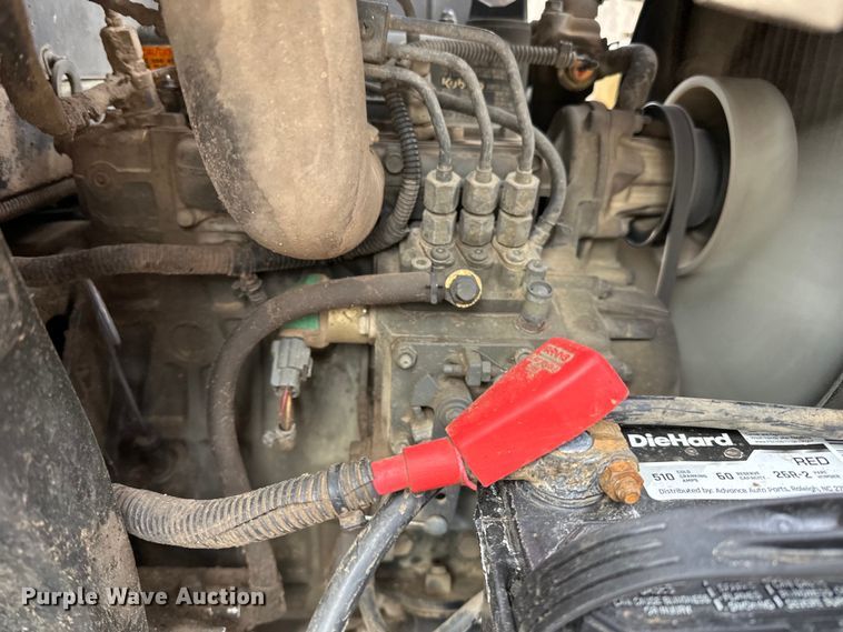 image for item LO9520 Toro  Groundsmaster 7200 ZTR lawn mower