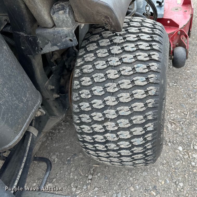 image for item LO9520 Toro  Groundsmaster 7200 ZTR lawn mower