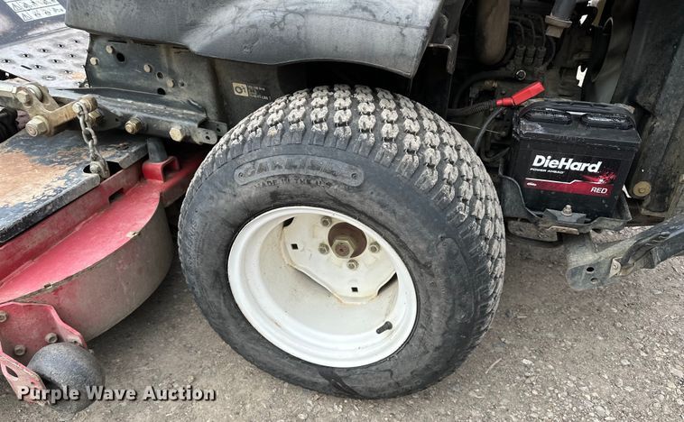 image for item LO9520 Toro  Groundsmaster 7200 ZTR lawn mower