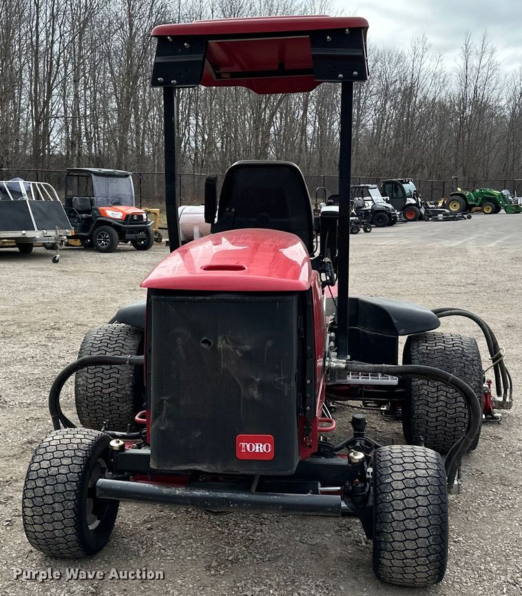 image for item LO9521 Toro Reelmaster 5410 reel mower