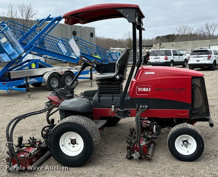 image for item LO9521 Toro Reelmaster 5410 reel mower