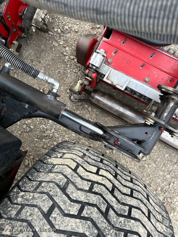 image for item LO9521 Toro Reelmaster 5410 reel mower