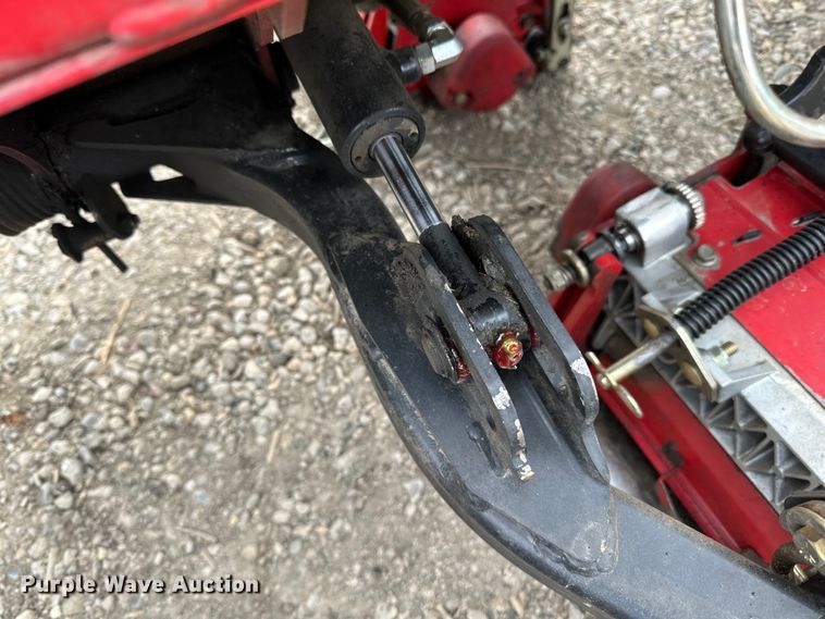 image for item LO9521 Toro Reelmaster 5410 reel mower