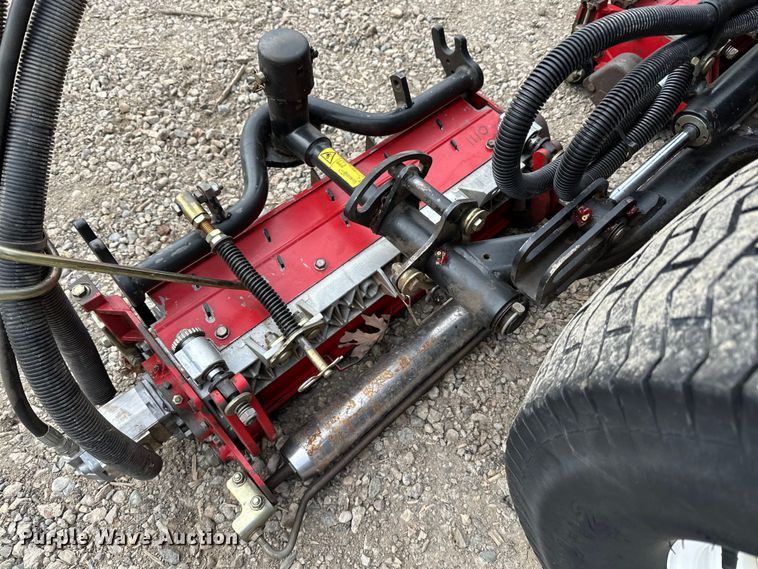 image for item LO9521 Toro Reelmaster 5410 reel mower