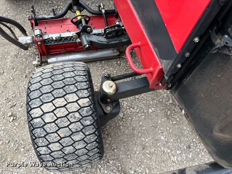 image for item LO9521 Toro Reelmaster 5410 reel mower