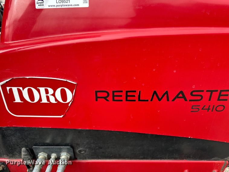 image for item LO9521 Toro Reelmaster 5410 reel mower