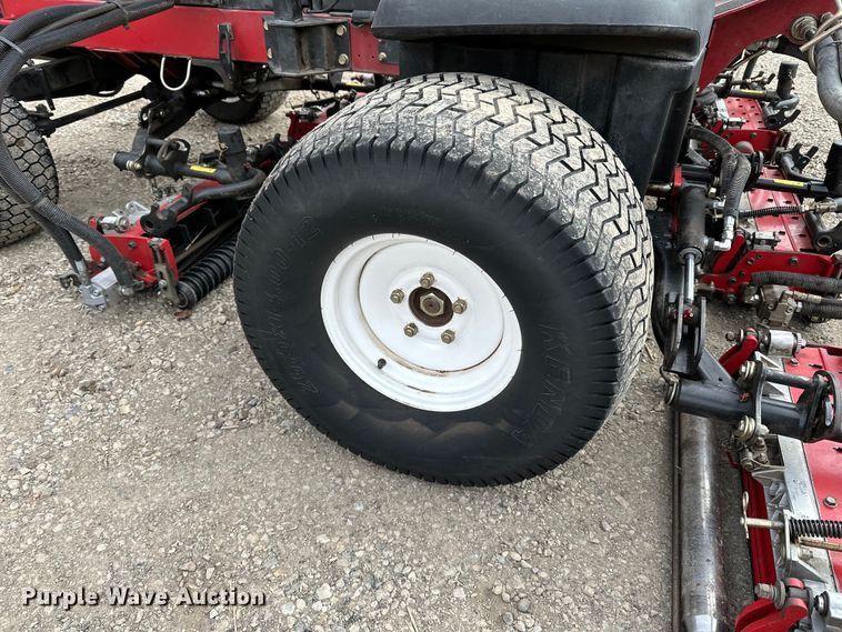 image for item LO9521 Toro Reelmaster 5410 reel mower