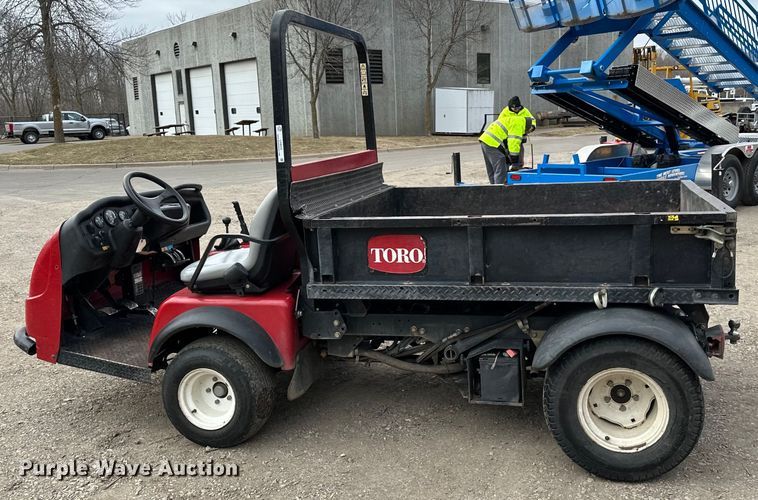 image for item LO9522 2009 Toro Workman 3200 utility vehicle