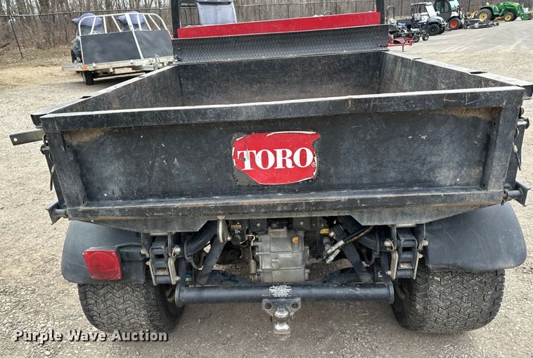 image for item LO9522 2009 Toro Workman 3200 utility vehicle