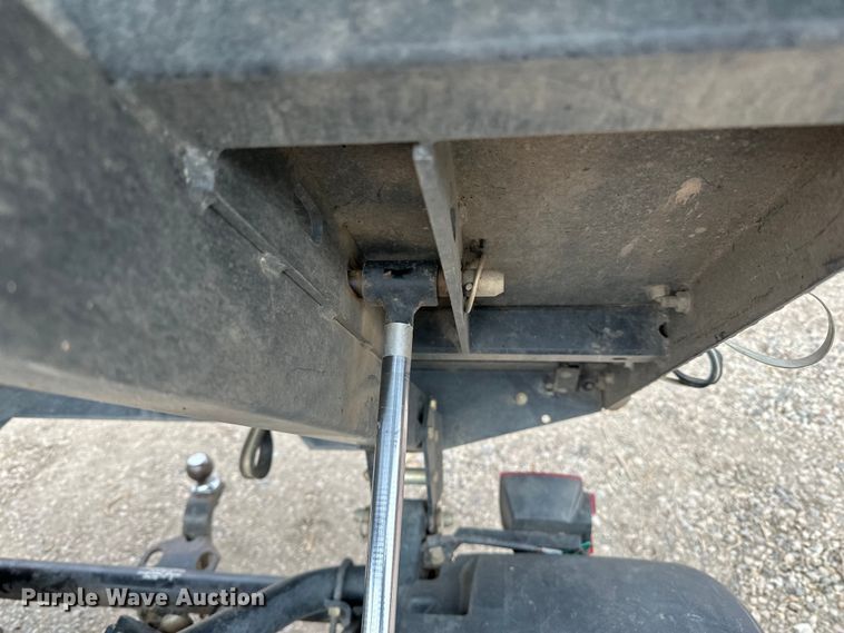 image for item LO9522 2009 Toro Workman 3200 utility vehicle