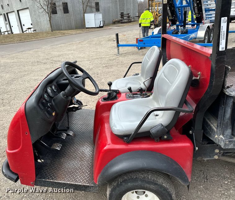 image for item LO9522 2009 Toro Workman 3200 utility vehicle