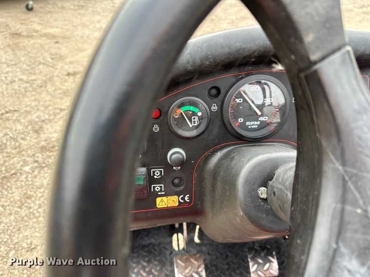 image for item LO9522 2009 Toro Workman 3200 utility vehicle