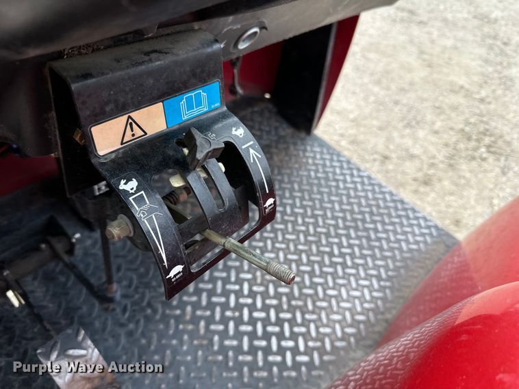 image for item LO9522 2009 Toro Workman 3200 utility vehicle