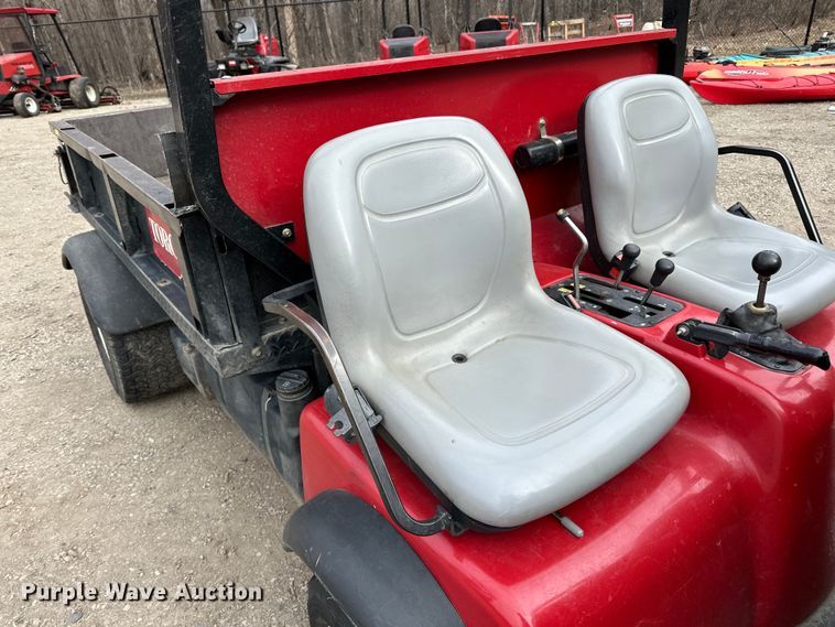 image for item LO9522 2009 Toro Workman 3200 utility vehicle