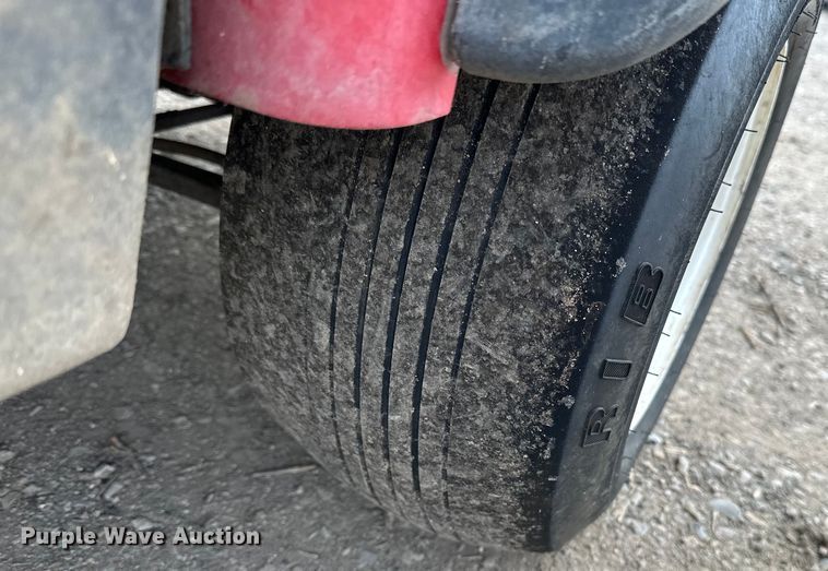 image for item LO9522 2009 Toro Workman 3200 utility vehicle