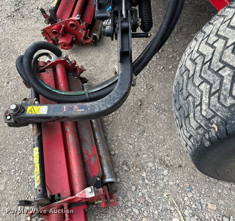 image for item LO9523 Toro ReelMaster 5200D reel mower