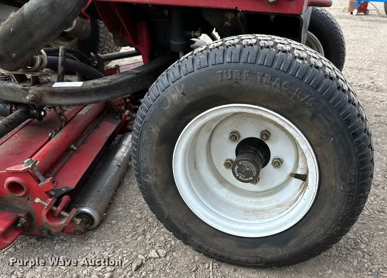 image for item LO9523 Toro ReelMaster 5200D reel mower