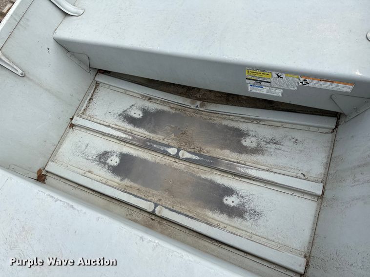 image for item LO9524 Alumacraft  V14 boat