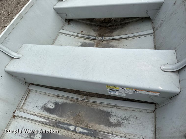 image for item LO9524 Alumacraft  V14 boat