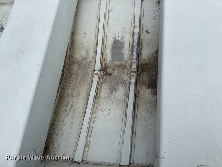 image for item LO9524 Alumacraft  V14 boat