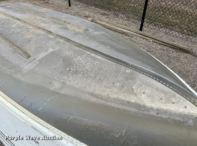 image for item LO9524 Alumacraft  V14 boat