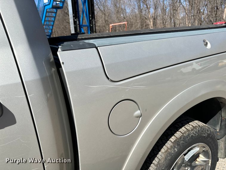 image for item LO9527 2010 Dodge Ram 1500 Crew Cab pickup truck