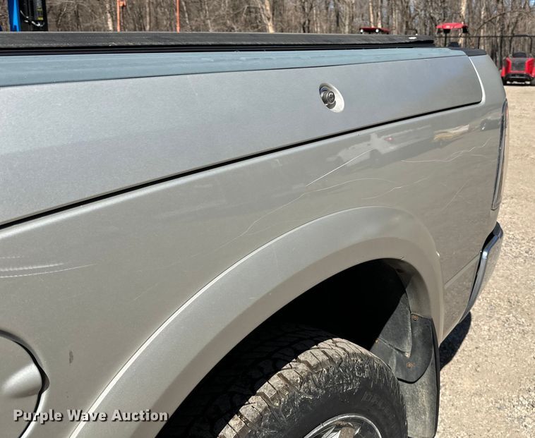 image for item LO9527 2010 Dodge Ram 1500 Crew Cab pickup truck