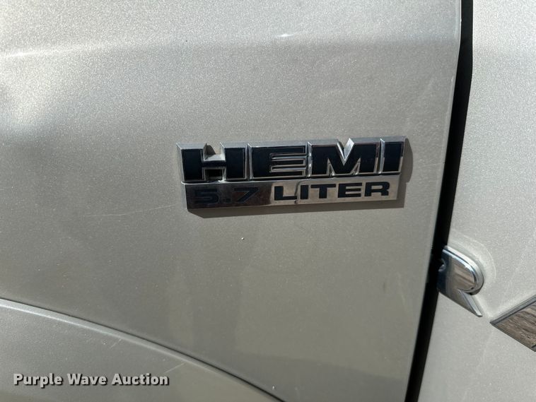 image for item LO9527 2010 Dodge Ram 1500 Crew Cab pickup truck