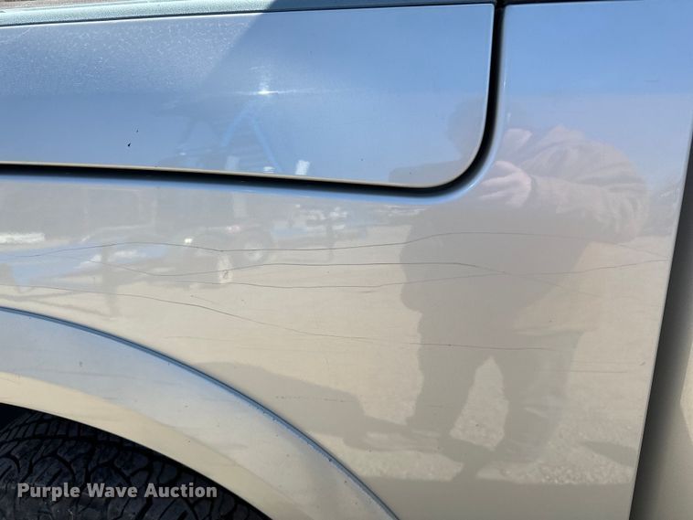 image for item LO9527 2010 Dodge Ram 1500 Crew Cab pickup truck