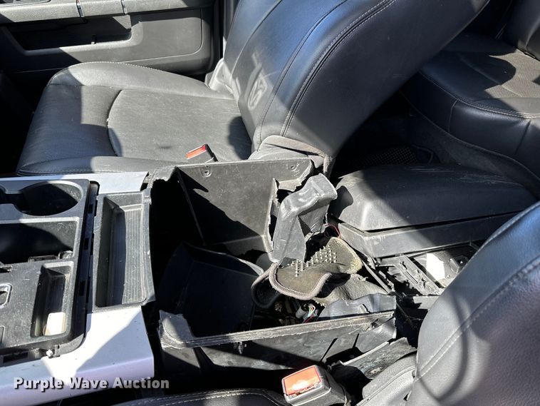 image for item LO9527 2010 Dodge Ram 1500 Crew Cab pickup truck