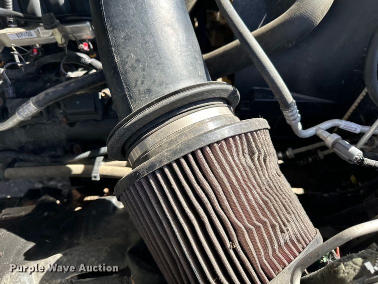 image for item LO9527 2010 Dodge Ram 1500 Crew Cab pickup truck