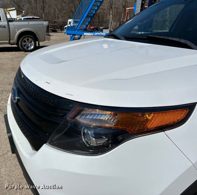 image for item LO9528 2013 Ford Explorer Police Interceptor  SUV