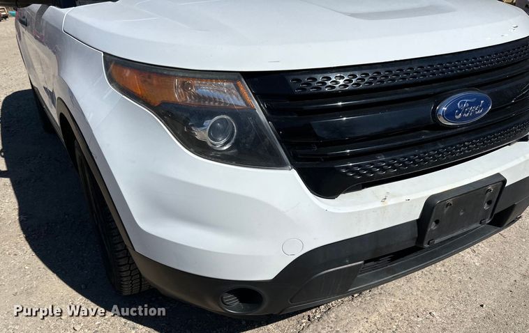 image for item LO9528 2013 Ford Explorer Police Interceptor  SUV