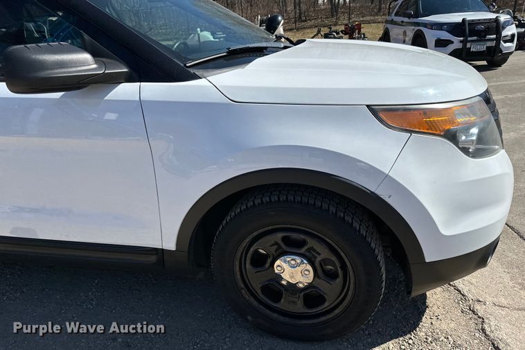 image for item LO9528 2013 Ford Explorer Police Interceptor  SUV
